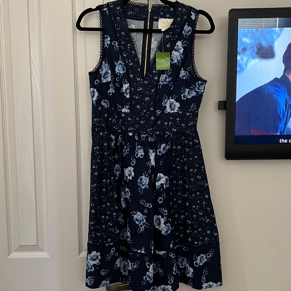 Never worn Kate Spade dress.